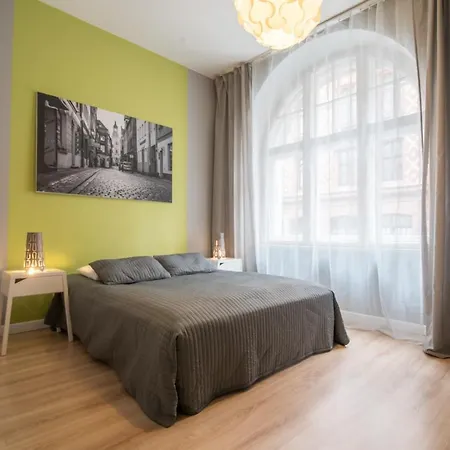 Old Town Apartment